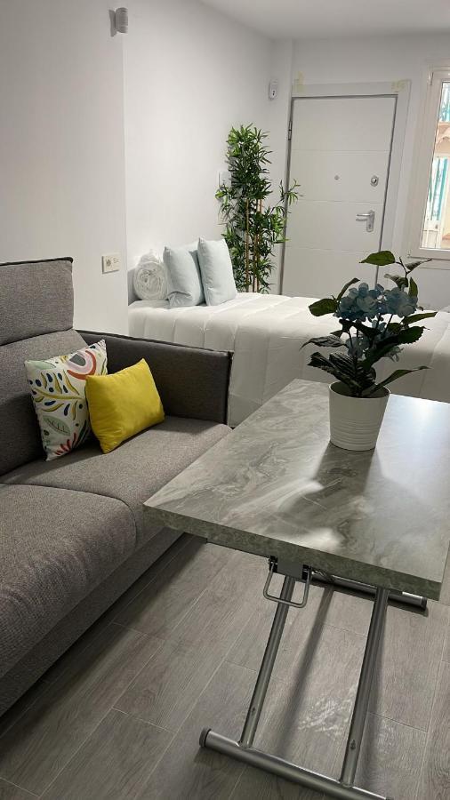شقة Balneario Pedregalejo Loft C مالقة المظهر الخارجي الصورة